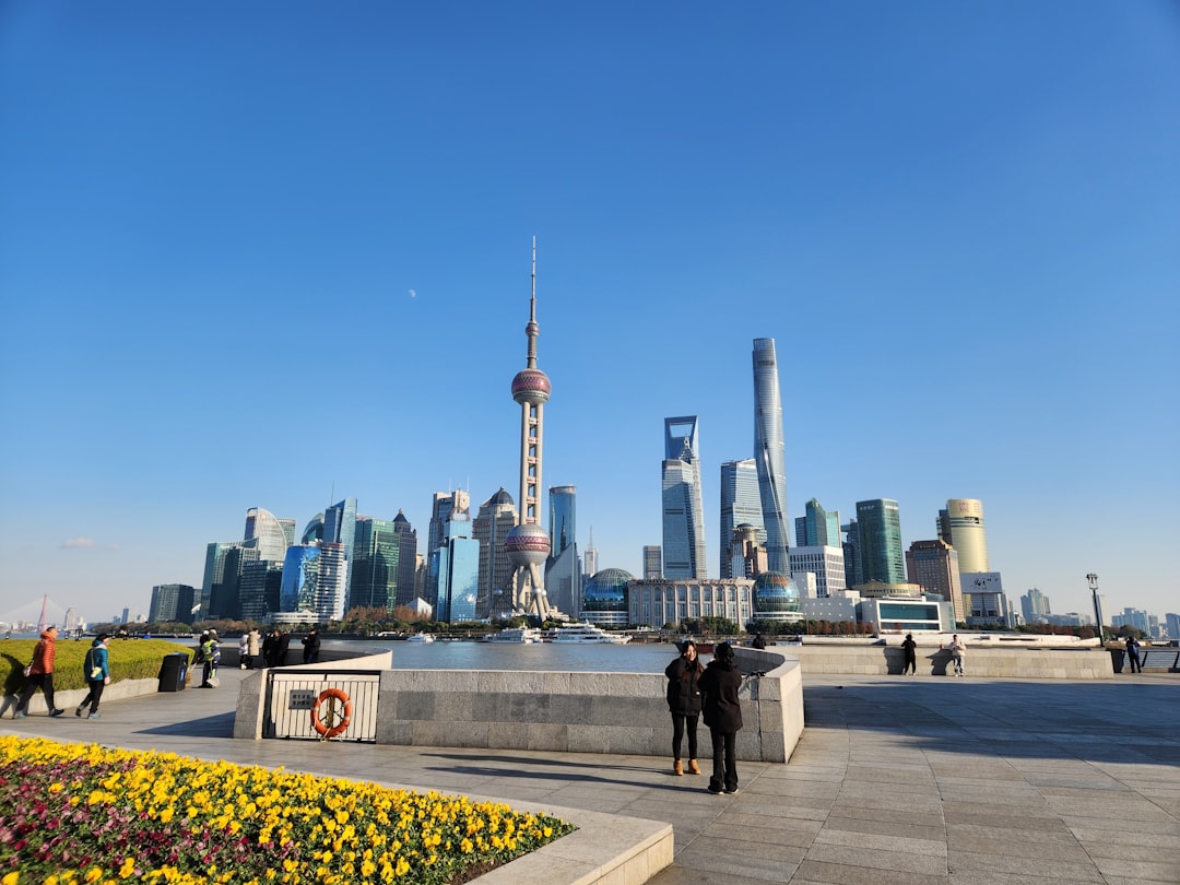 Shanghai Museum: bronzi Shang e ceramiche Tang nel cuore della città - Huang Pu Qu | Secret World Trip Planner