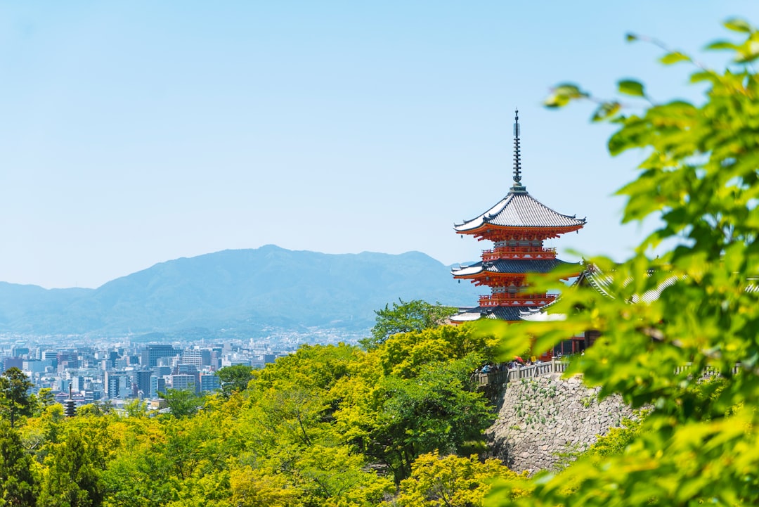 Secret World vs Google Trips: pianifica Kyoto nel 2026 - Kyoto | Secret World Trip Planner
