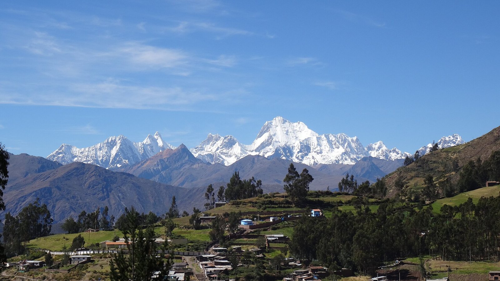 Suyruqucha: Ein Naturparadies im Herzen Perus | Secret World Trip Planner