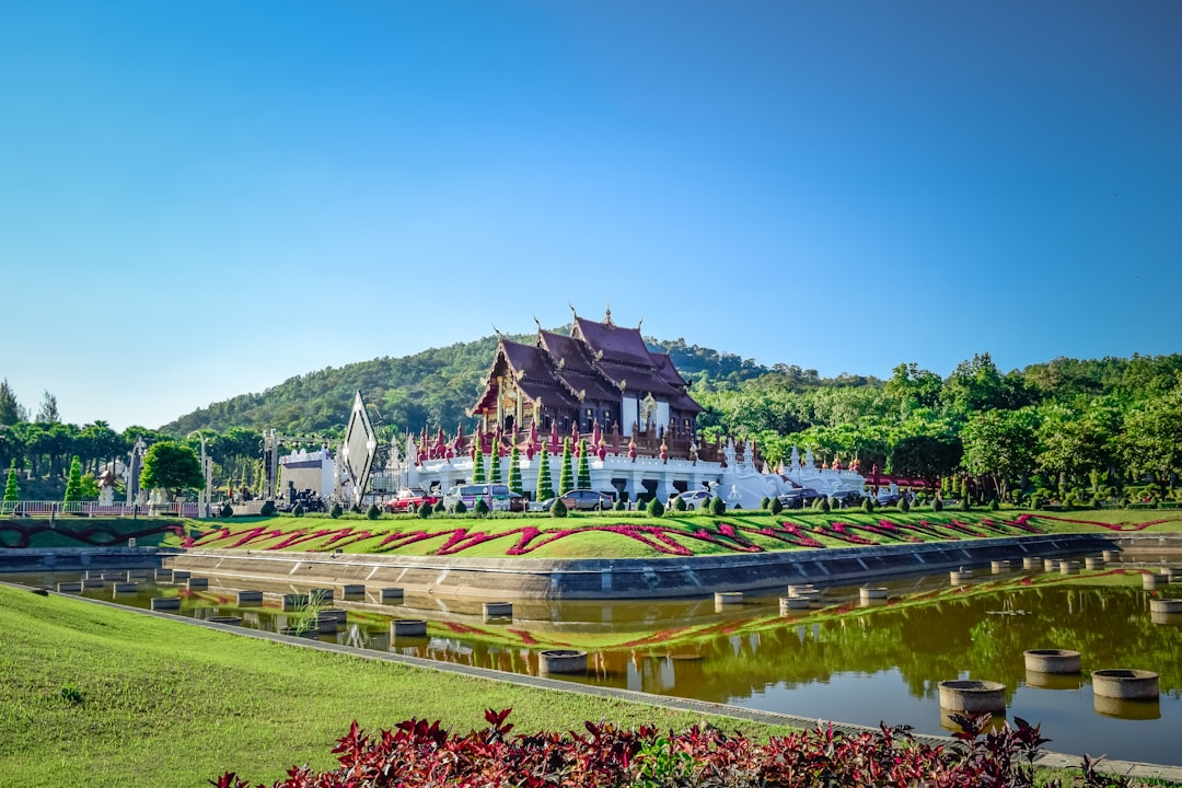 Prasat Muang Tam: Eine Reise in die Geschichte Thailands — Amphoe Prakhon Chai