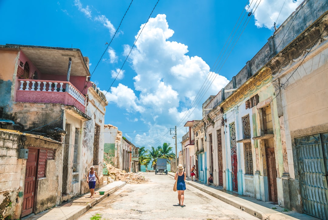 Hermanos Ameijeiras: l'ospedale simbolo di Cuba - La Habana | Secret World Trip Planner