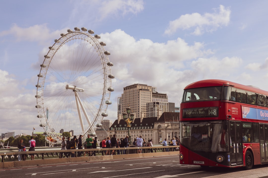 AI Reiseplaner 2026: Plane London mit KI - Londra | Secret World Trip Planner