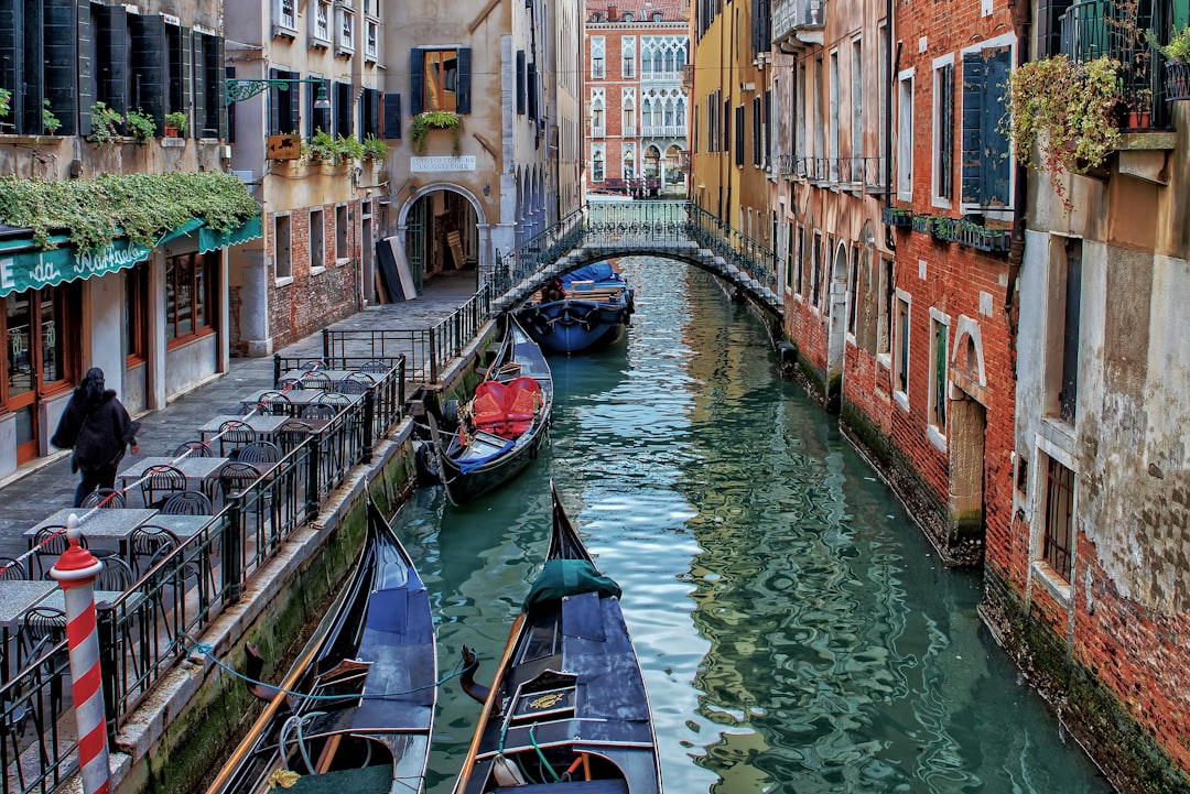 Travel Tips for Venice: Your 2026 Practical Guide - Venezia | Secret World Trip Planner