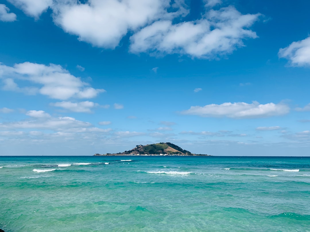 Jeju Island: vulcani, lava e spiagge nere della Corea | Secret World Trip Planner