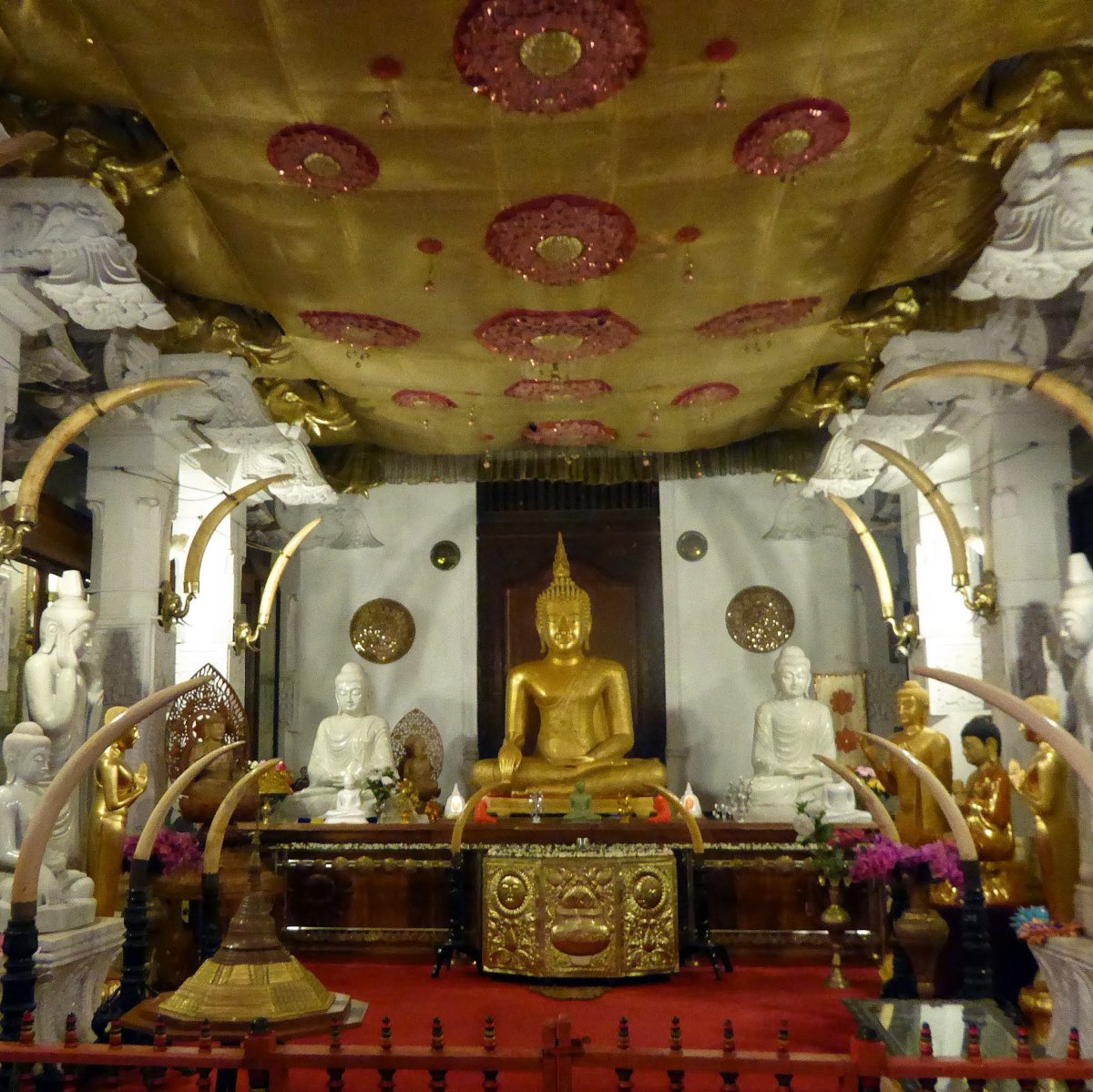 Palazzo Reale di Kandy: l'ultima reggia dello Sri Lanka - 15 Raja Veediya | Secret World Trip Planner