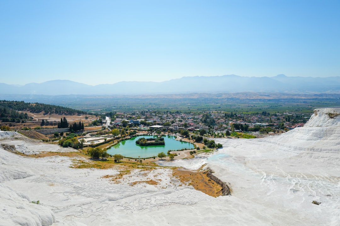 Pamukkale: Die weißen Terrassen der Türkei - Pamukkale | Secret World Trip Planner