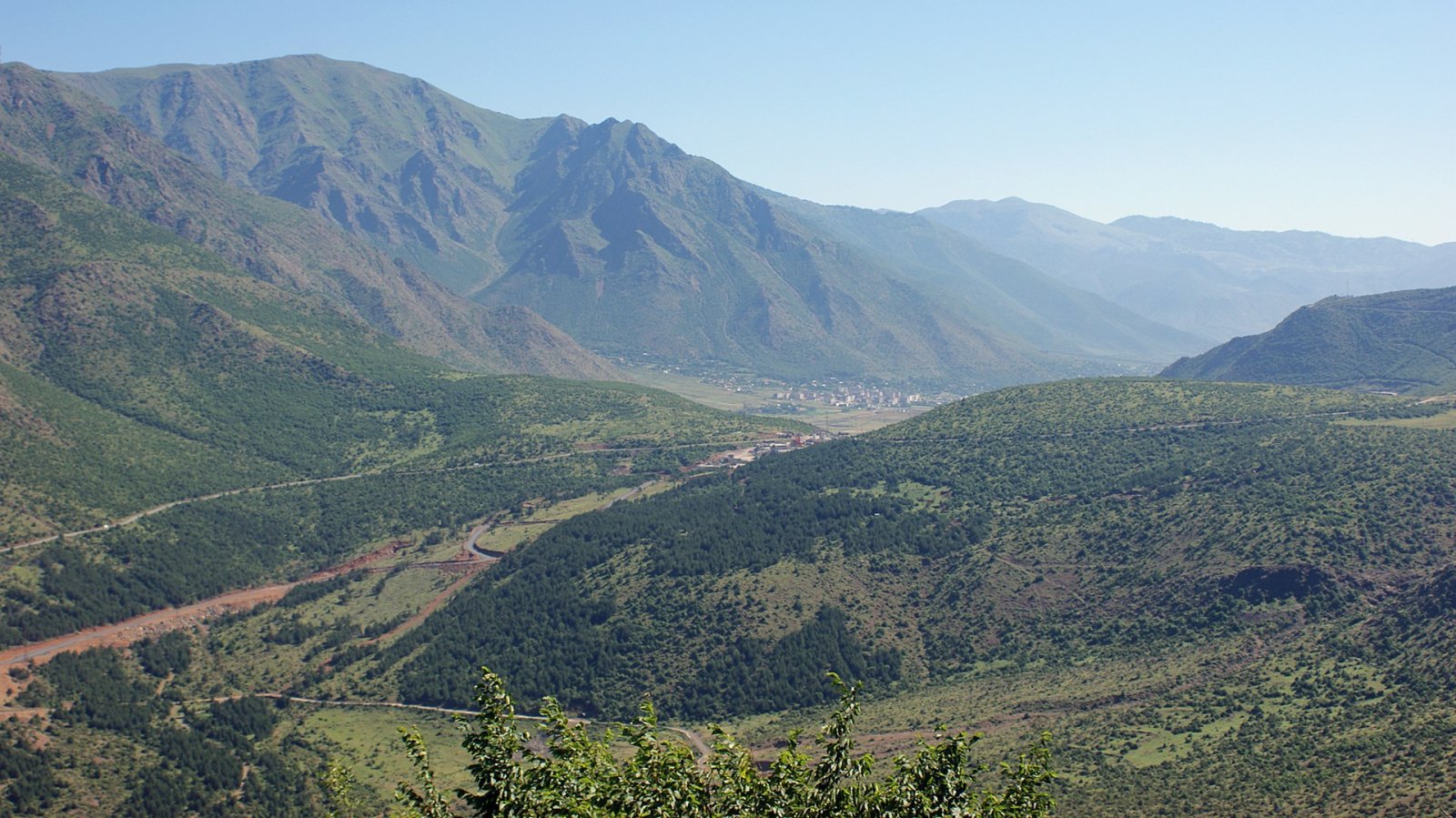 Maja und Kreshtes: Ein Naturparadies in Albanien - Vajkal Nr.2 | Secret World Trip Planner