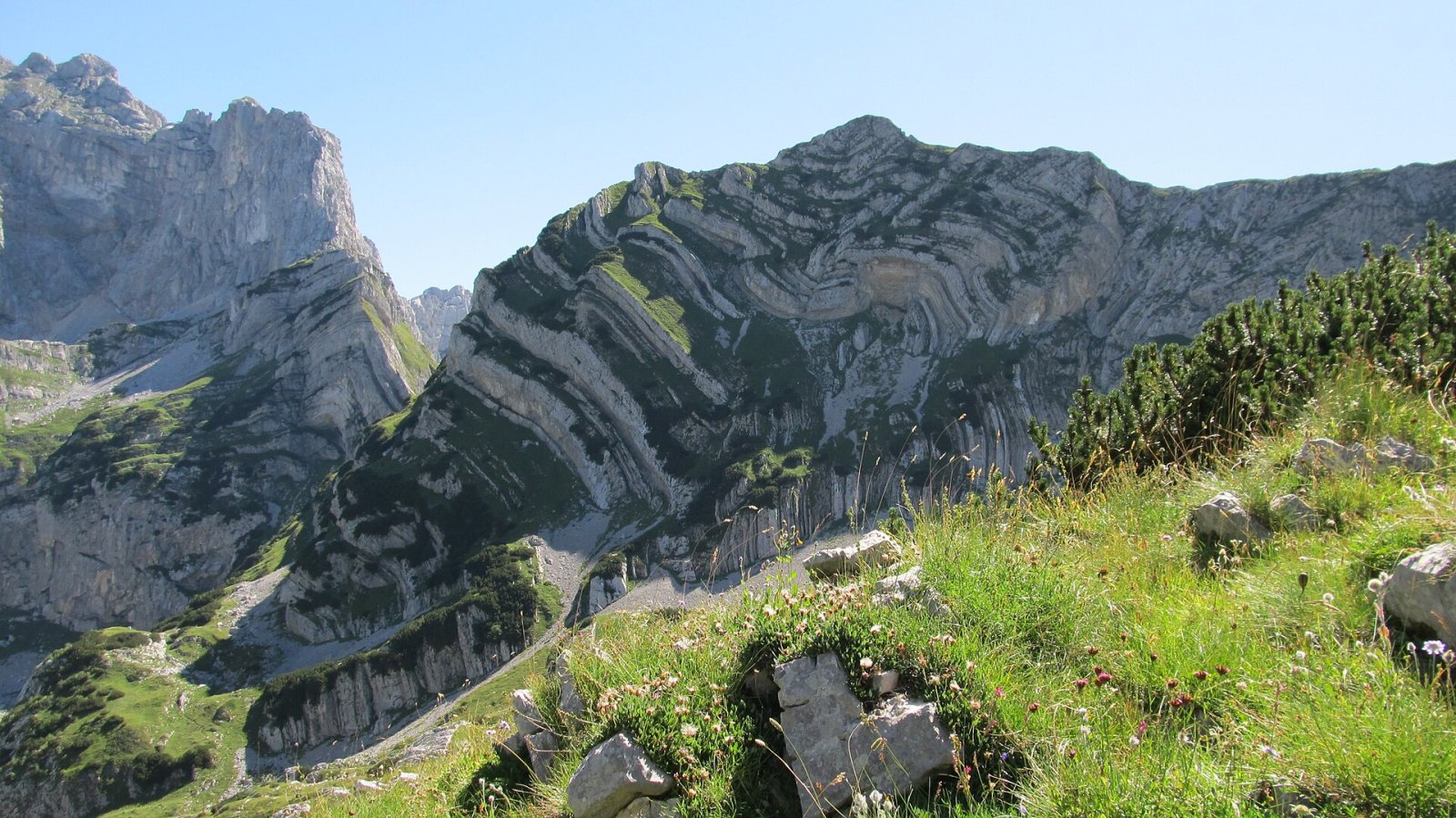 Entdecken Sie Bobotov Kuk: der Bergschatz Montenegros — Virak