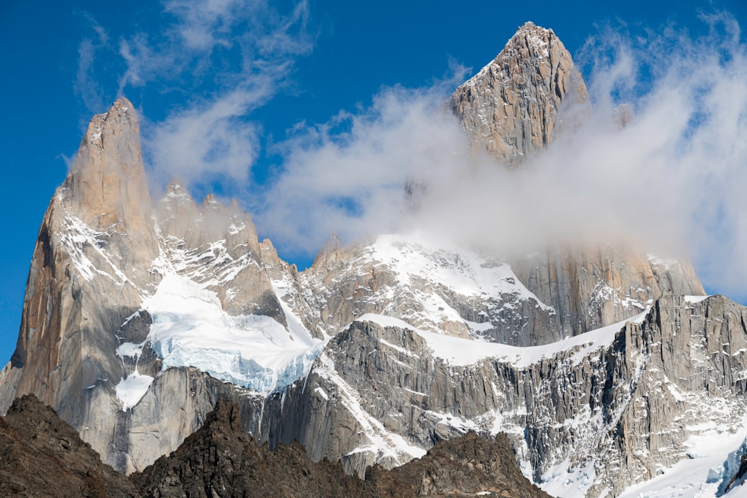 Laguna de los Tres: The Lake at Fitz Roy's Foot — El Chaltén