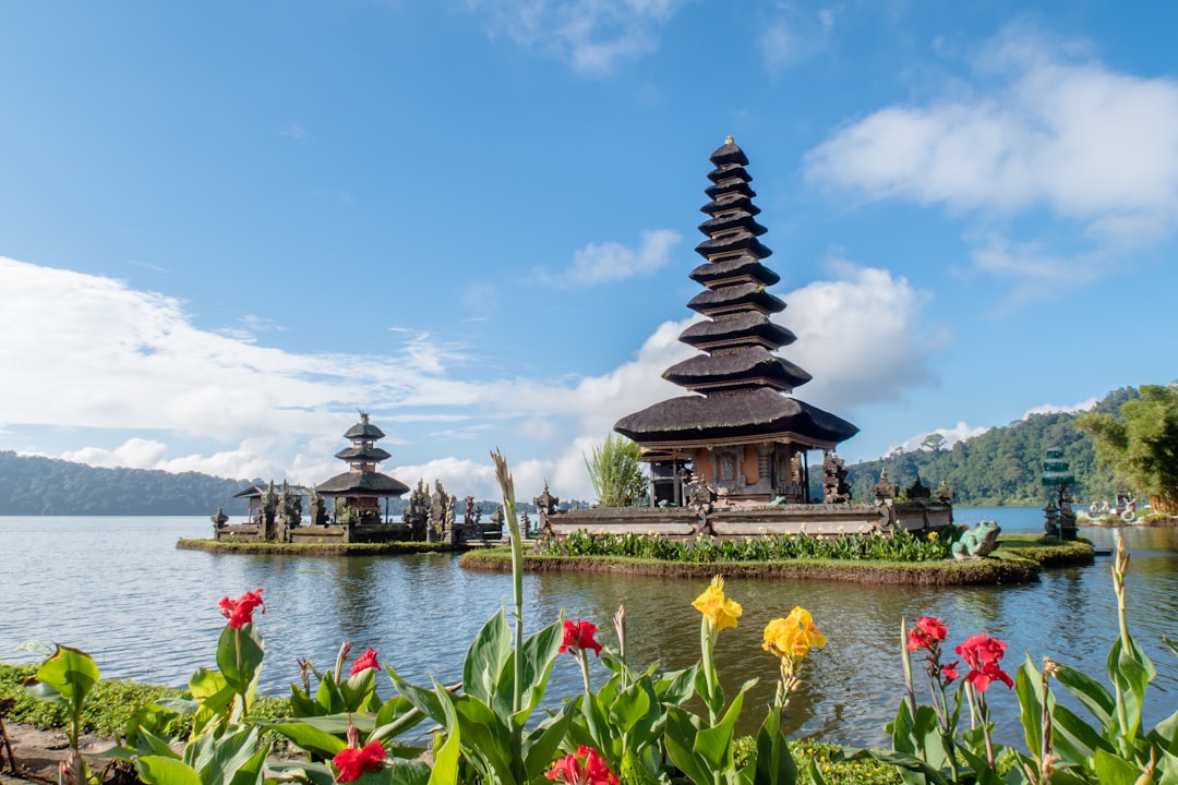 Günstige Bali Urlaub 2026: Praktischer Leitfaden - Bali | Secret World Trip Planner