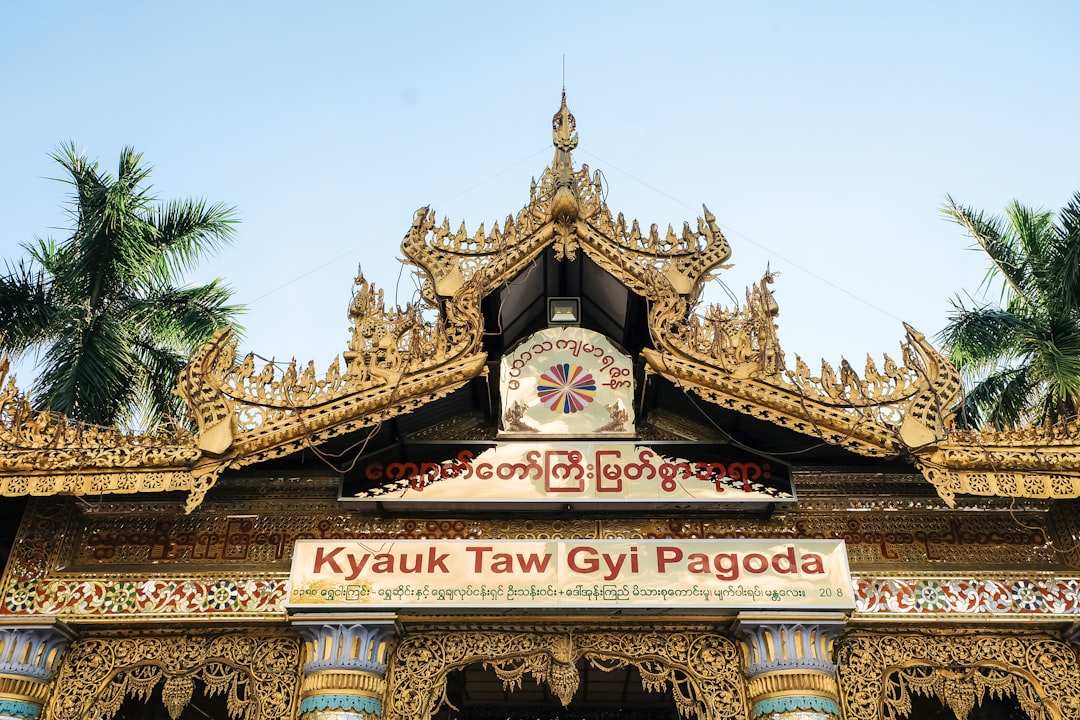 Entdecken Sie Kakku: Der verborgene Schatz der Pagoden in Myanmar - Bangyin | Secret World Trip Planner
