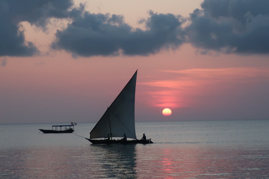 Nungwi Beach: tartarughe e coralli nel nord di Zanzibar — Nungwi Beach
