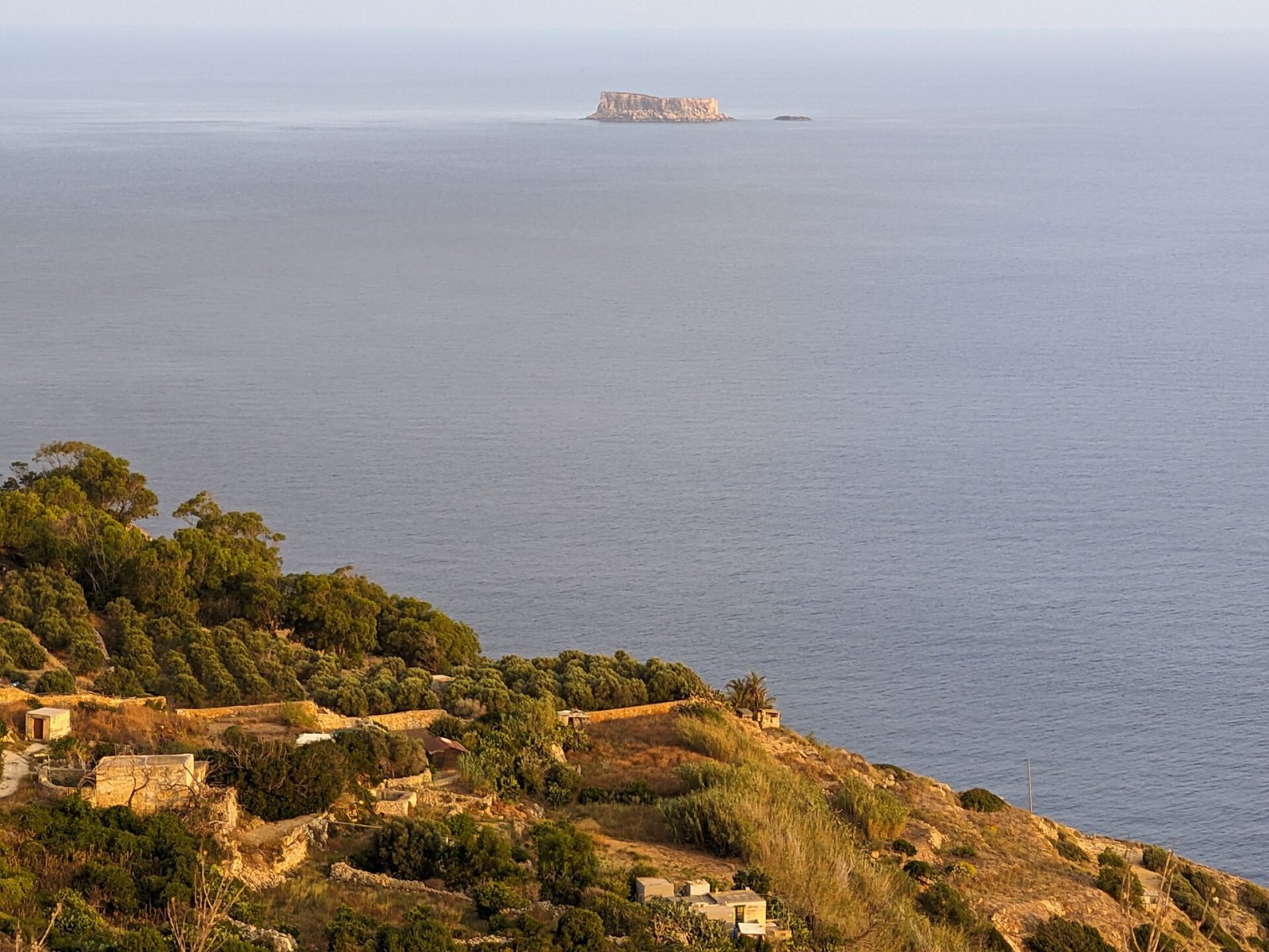 Entdecke Filfla: das natürliche Juwel im Süden Maltas - Siġġiewi | Secret World Trip Planner