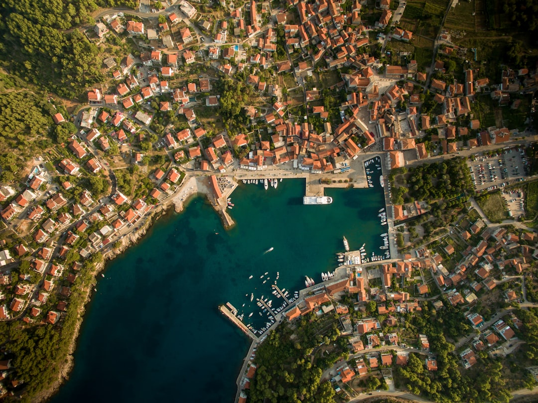 Visoka: Ein unberührtes Naturparadies in Kroatien — Duge Njive