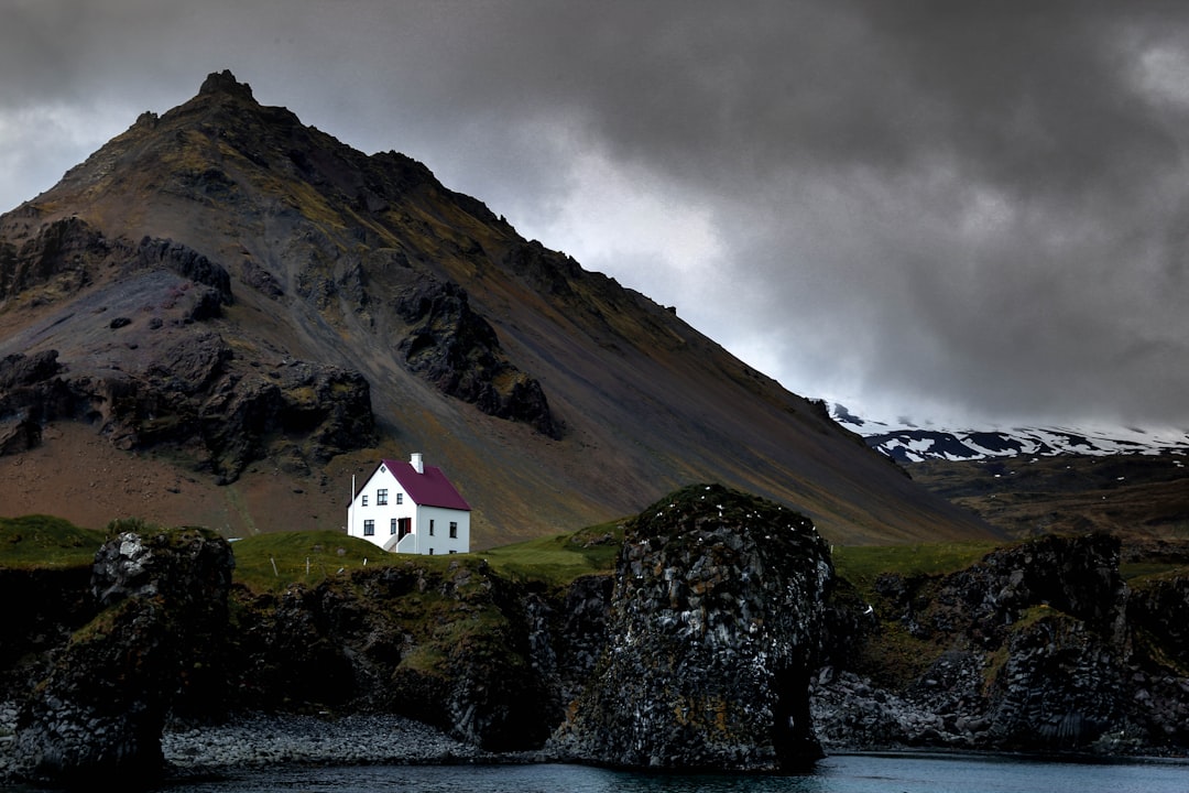 Discovering Þararalátursfjörður: An Icelandic Fjord to Explore