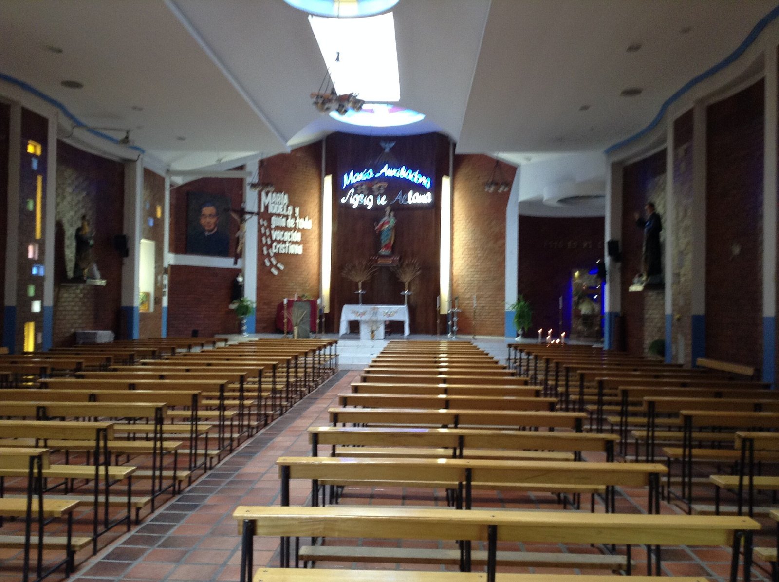 Iglesia de Tudul: ein kulturelles Juwel im Herzen Ecuadors — Sigsig