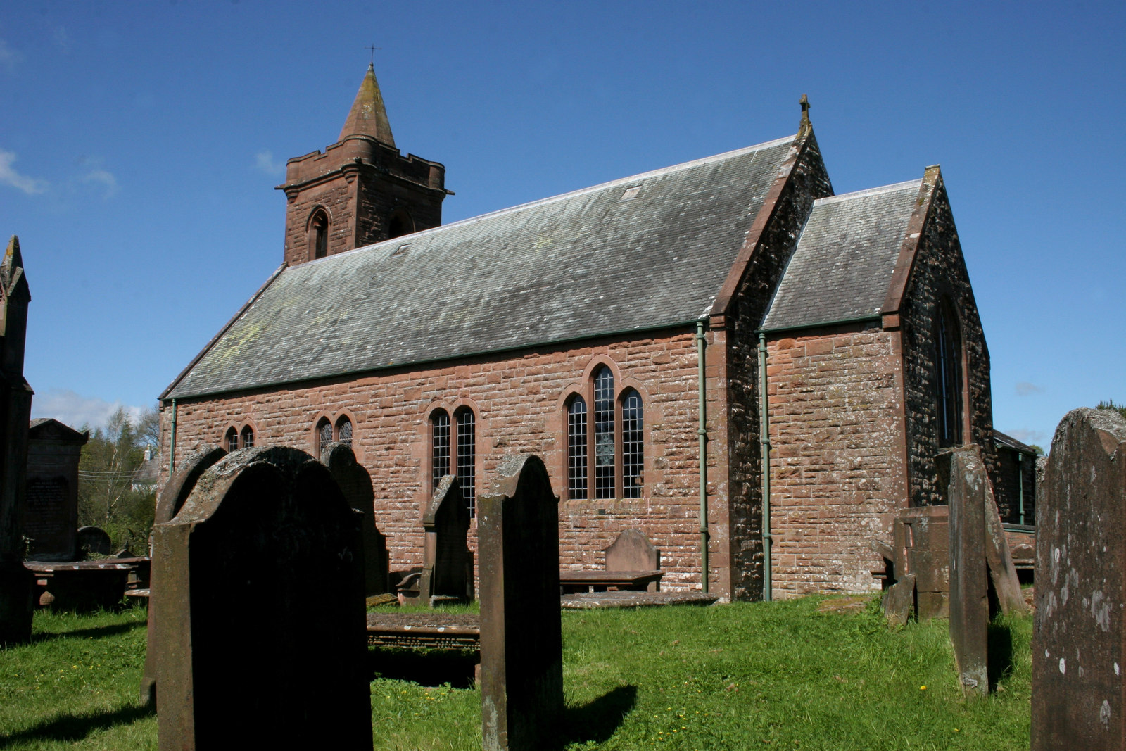 Besuch der Kirche von Urr: ein kultureller Schatz in Schottland