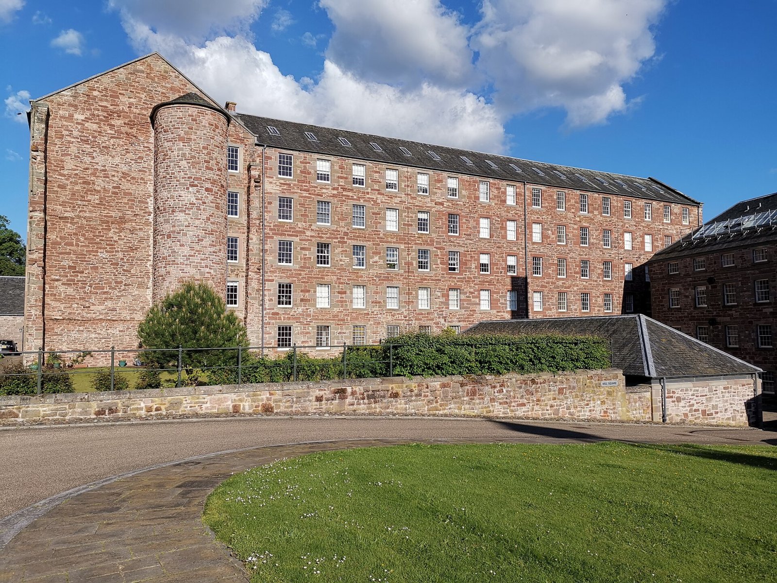 Stanley Mills entdecken: ein Juwel der schottischen Kultur