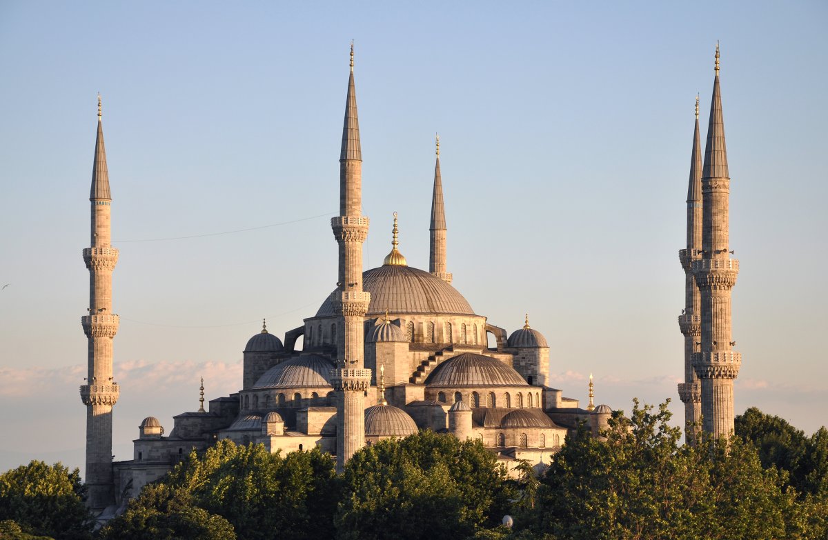 Blaue Moschee in Istanbul: Osmanische Architektur — At Meydanı Cd No:7