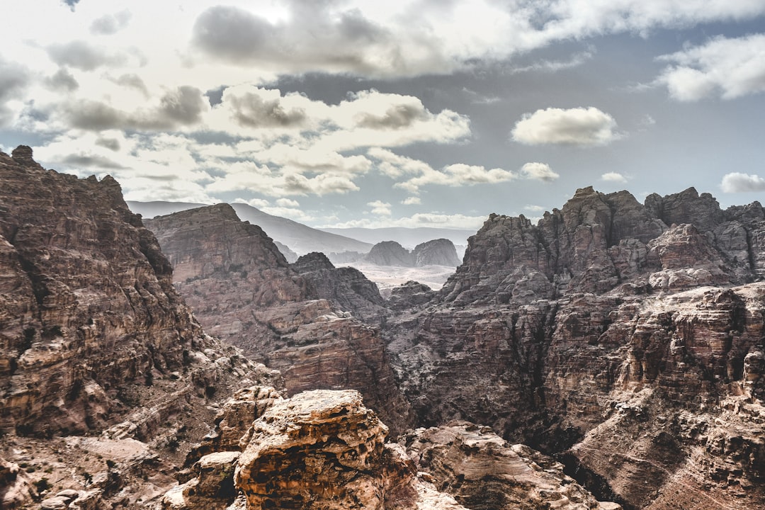 Discover Qalb Abu Sharshuh: A Natural Gem in Jordan