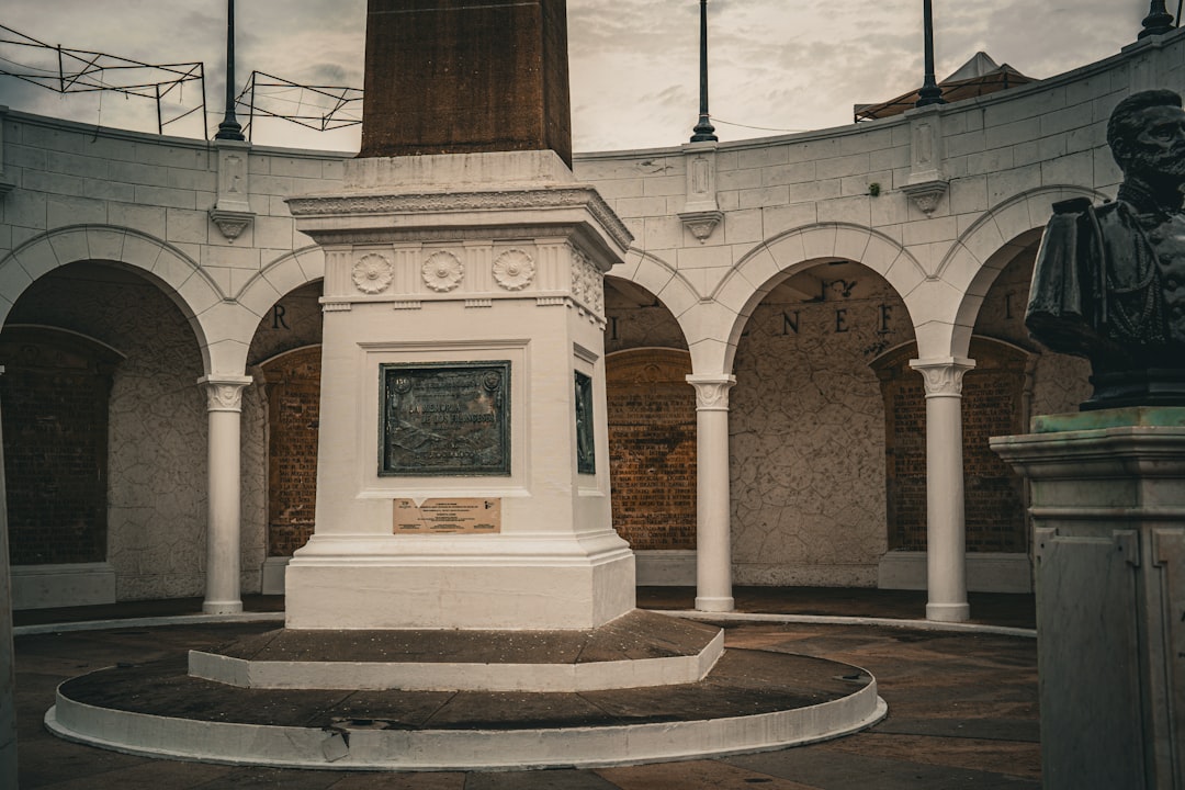 Monument to Vasco Nuñez De Balboa: History and Charm of Panama — Panamá