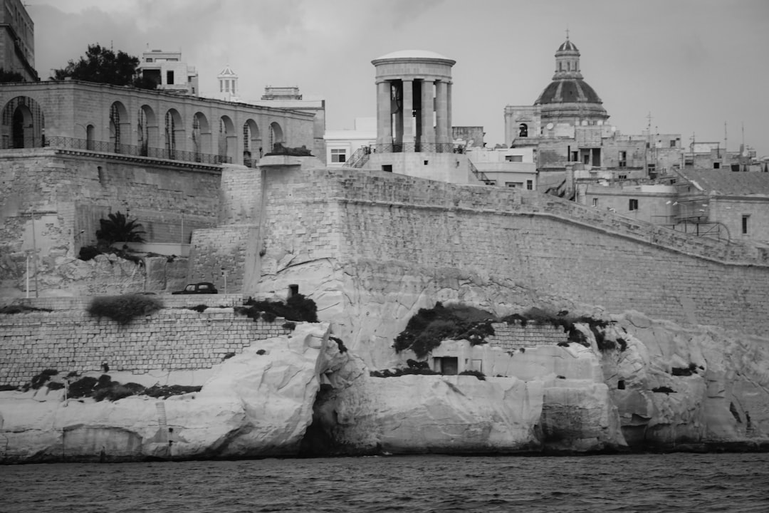 Discovering the Monument to the Unknown Soldier in Malta — Il-Belt Valletta