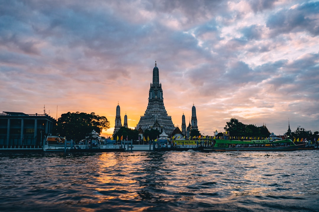 Discover Wat Phra Si Iriyabot: A Historical Treasure in Thailand - Mueang Kamphaeng Phet District | Secret World Trip Planner