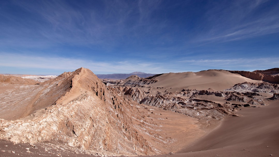 Valle de la Luna: il silenzio del deserto di Atacama - San Pedro de Atacama | Secret World Trip Planner