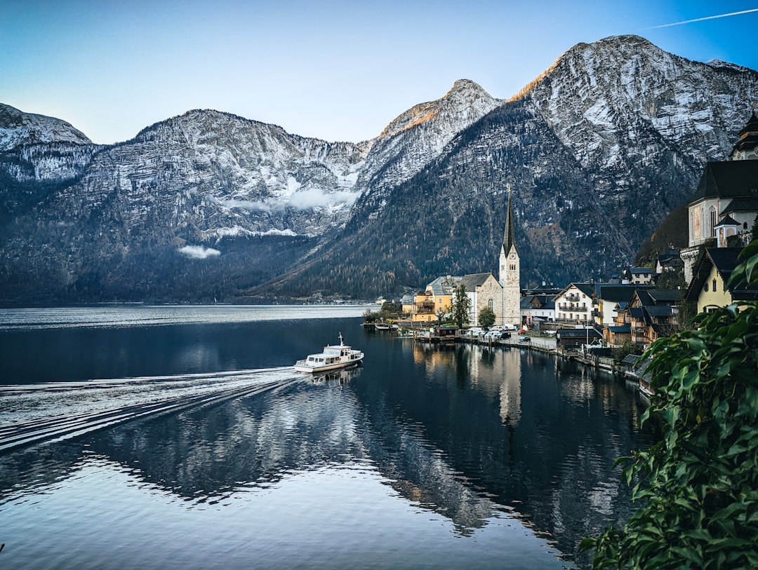 Hallstatt dall'alto: lo Skywalk sul lago alpino - Gosaumühlstraße 67 | Secret World Trip Planner