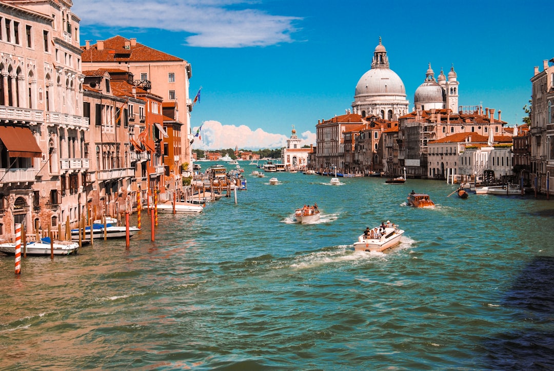 Beste Reise-Apps 2026: Die 5 Top-Tipps für Venedig - Venezia | Secret World Trip Planner