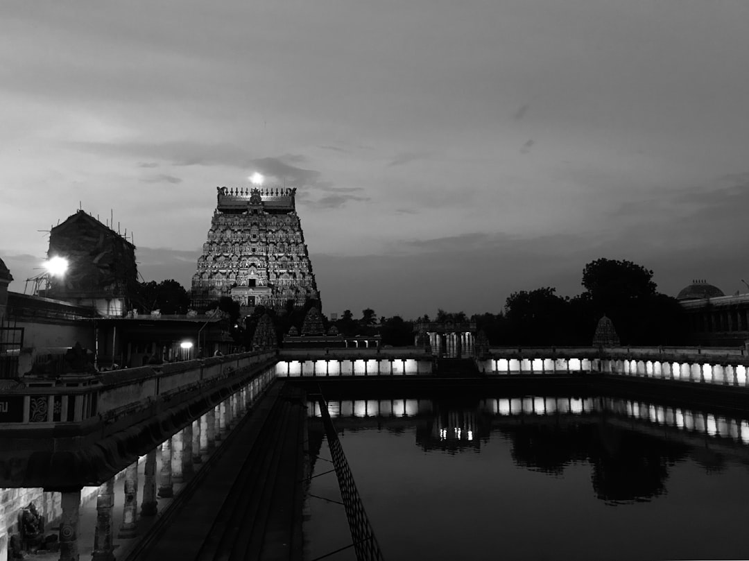 Kapaleeshwarar Temple: Sacred Sculptures in Chennai - Chennai | Secret World Trip Planner