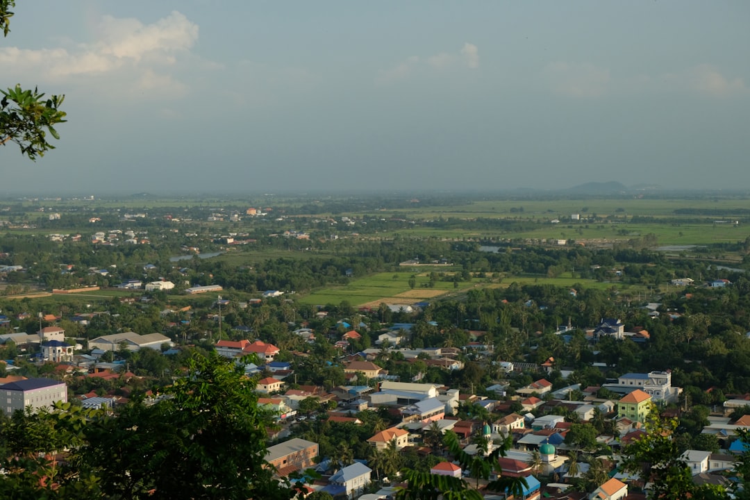 Discover Phnom Tamao: The Wildlife Sanctuary in Cambodia — Thmor Sor