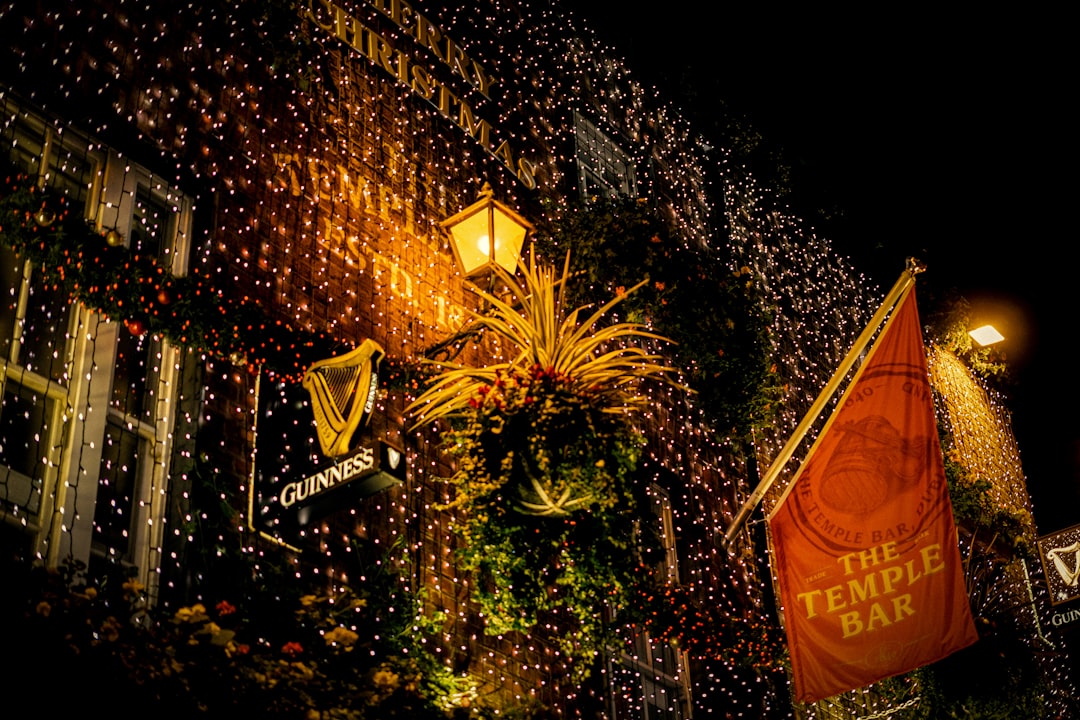 Entdecke The Five Lamps: Ein kulturelles Symbol von Dublin — Dublin
