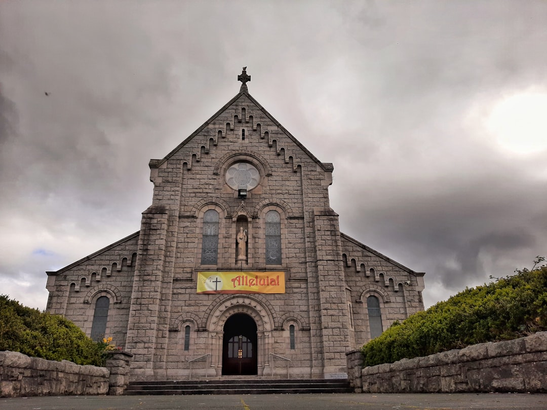 Scopri la Chiesa Metodista di Roscrea: un tesoro culturale irlandese - Roscrea | Secret World Trip Planner