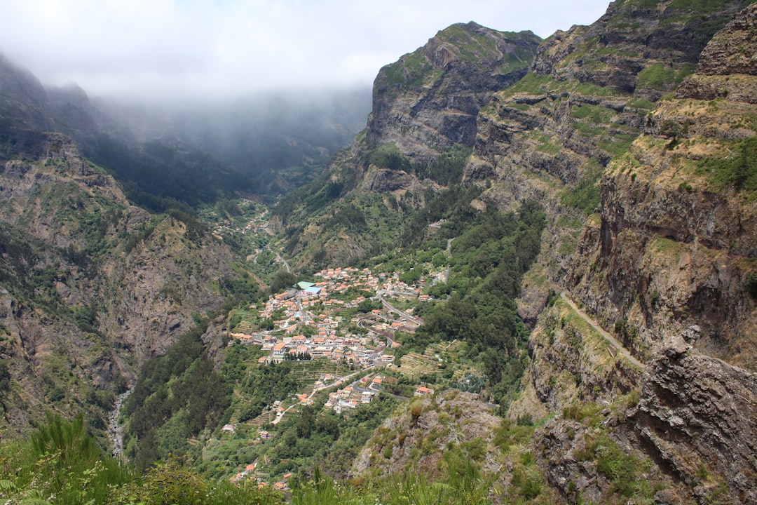 Pico do Arieiro: Panoramen über den Wolken auf Madeira - Pico do Arieiro | Secret World Trip Planner