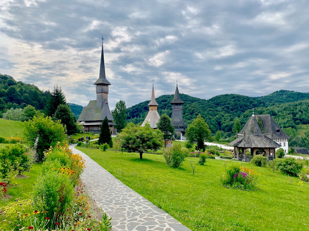 Kloster Bârsana: Holz und Glauben im Maramureș — DJ186 276