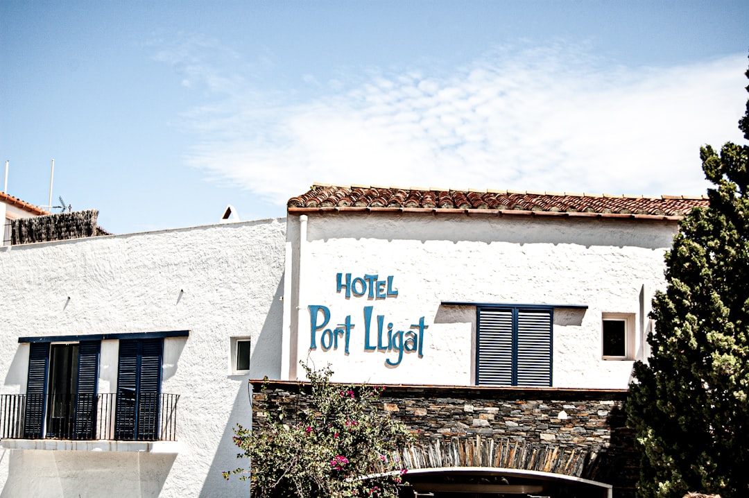 Dalí House Museum in Port Lligat: Surreal Art & Madness — 17488 Port Lligat