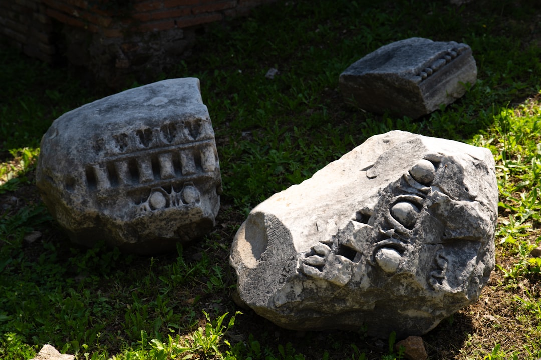 Delo: l'isola sacra di Apollo nelle Cicladi - Delos 846 00 | Secret World Trip Planner