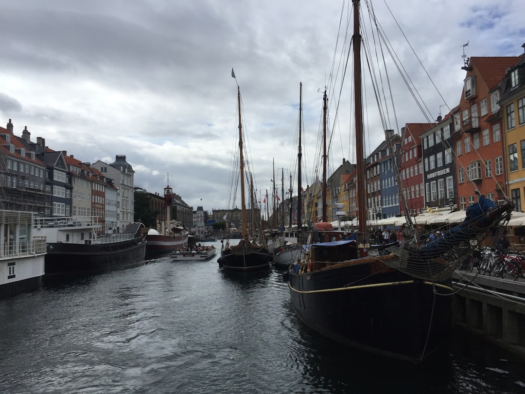 Torvehallerne: il mercato di vetro e acciaio di Copenaghen - Indre By | Secret World Trip Planner