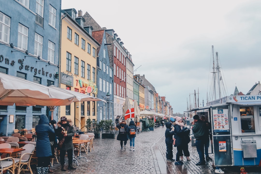 Torvehallerne: Kopenhagens glasklarer Marktplatz — Indre By