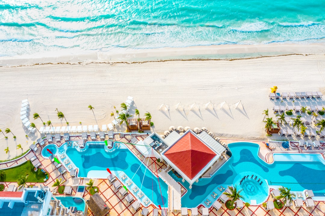 Secret World vs Google Trips: Plan Cancun 2026 - Cancún | Secret World Trip Planner