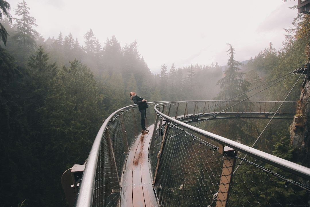 Ponte di Capilano: 70 metri sopra il fiume - North Vancouver | Secret World Trip Planner