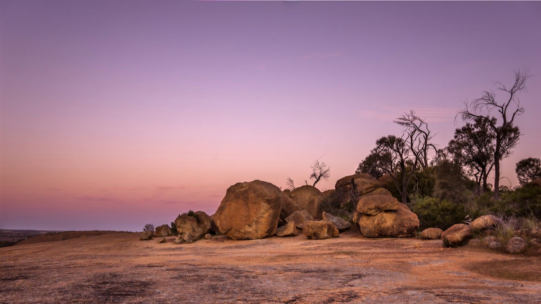 Wave Rock: The Stunning Wave-Shaped Rock in Australia — Hyden WA 6359