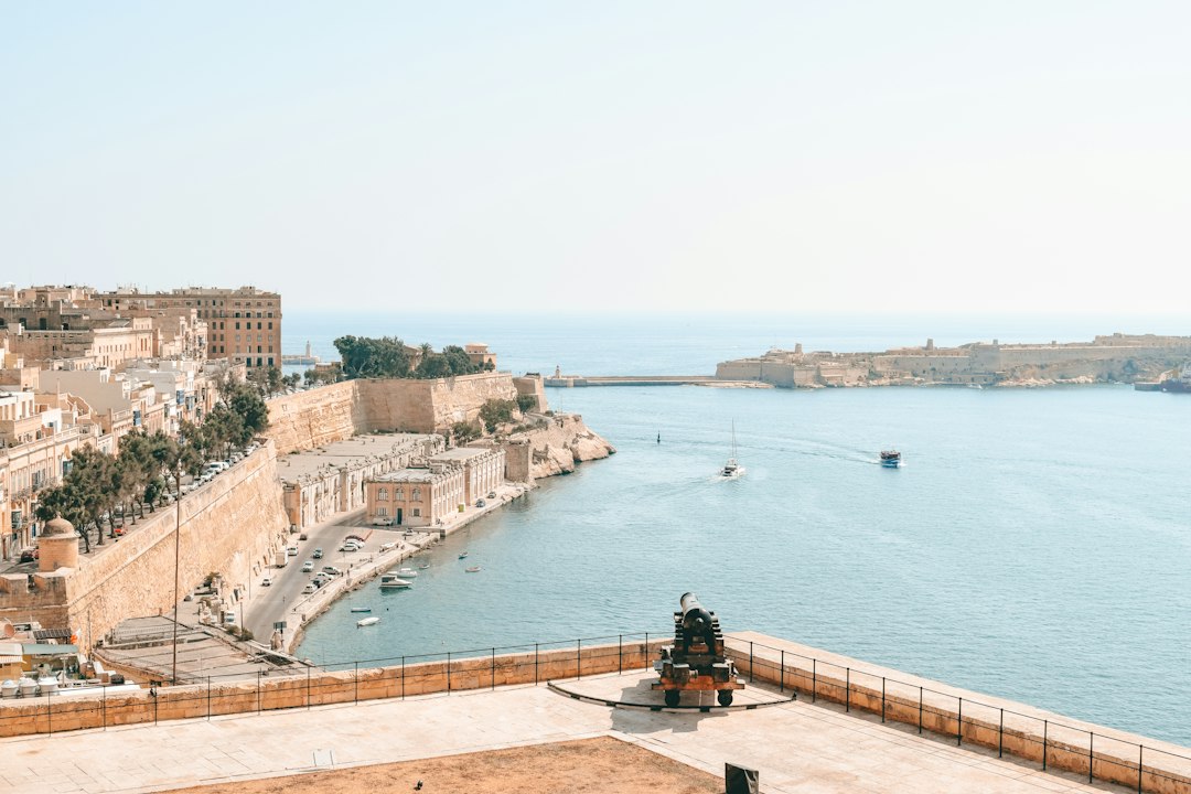 Valletta: Renzo Pianos Freilufttheater entdecken - 18 Windmill | Secret World Trip Planner