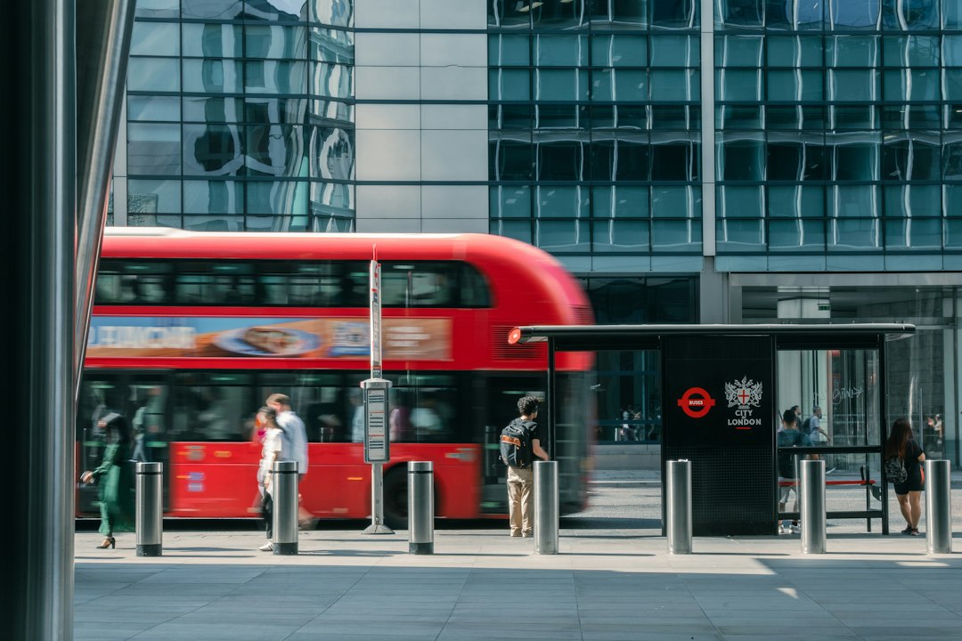 How to Plan an AI Trip to London in 2026: Complete Guide - Londra | Secret World Trip Planner