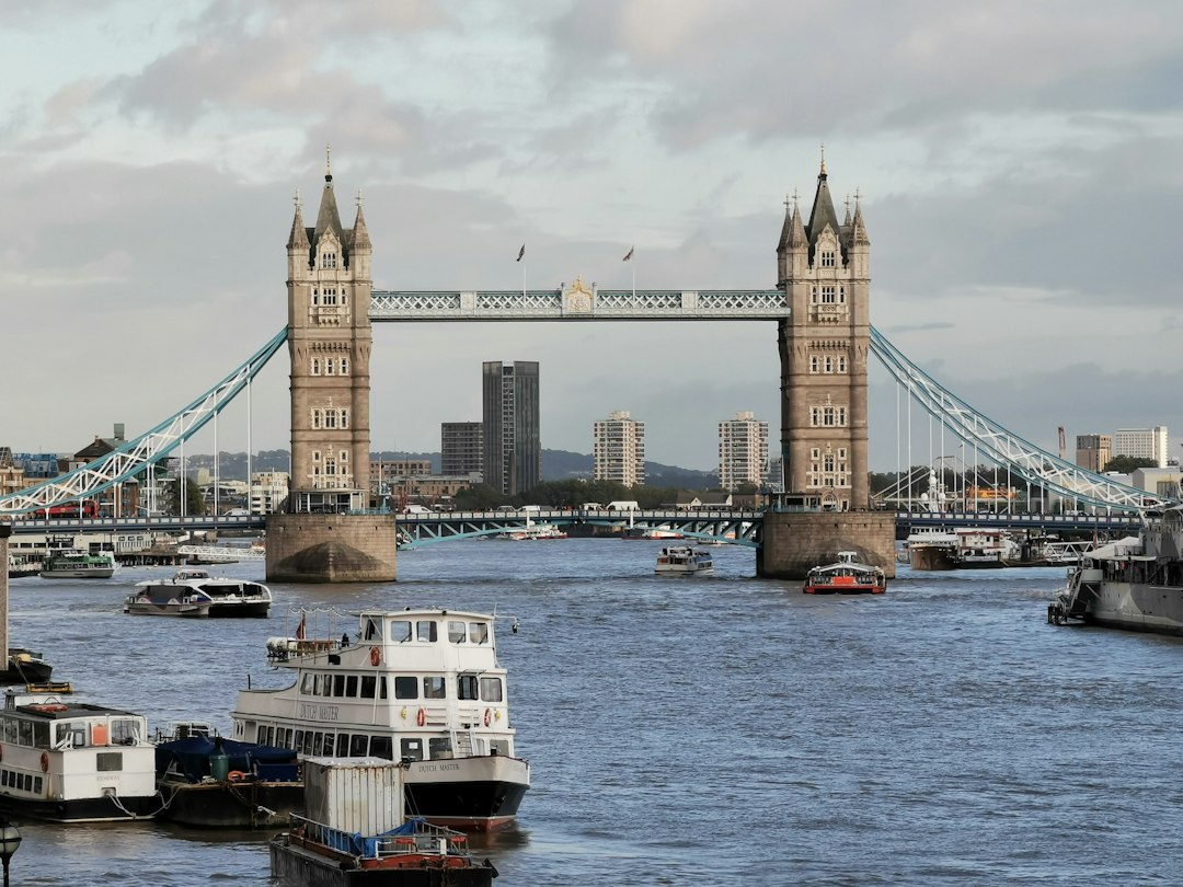 So planen Sie Ihre AI-Reise nach London 2026: Vollständiger Leitfaden - Londra | Secret World Trip Planner