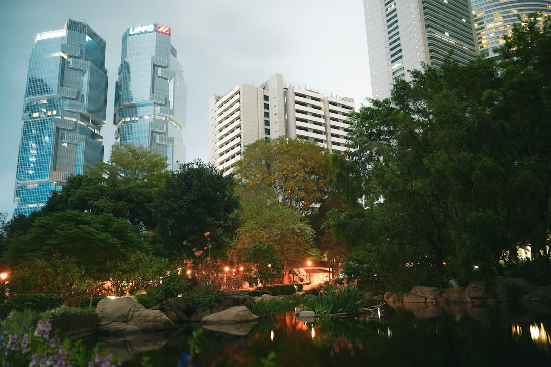Entdecke die Magie des Hong Kong Parks - Central | Secret World Trip Planner