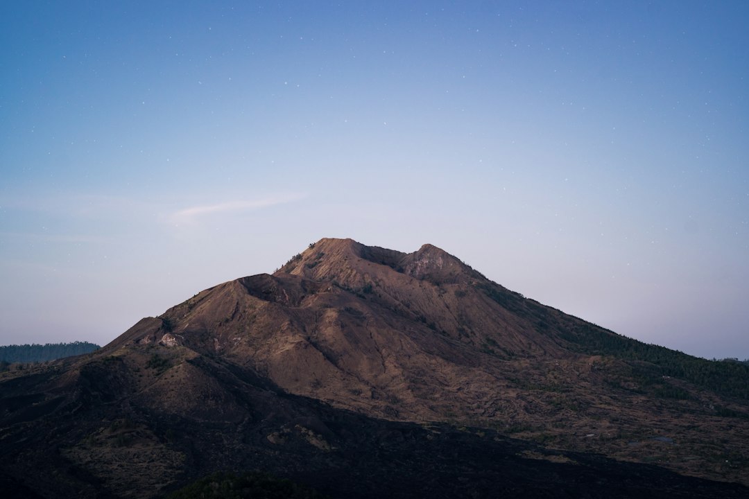Mount Batur: Sonnenaufgang über dem Kintamani-Vulkan - Bangli Regency | Secret World Trip Planner