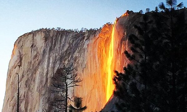 Yosemite National Park:Horsetail Falls — Tioga Pass Rd