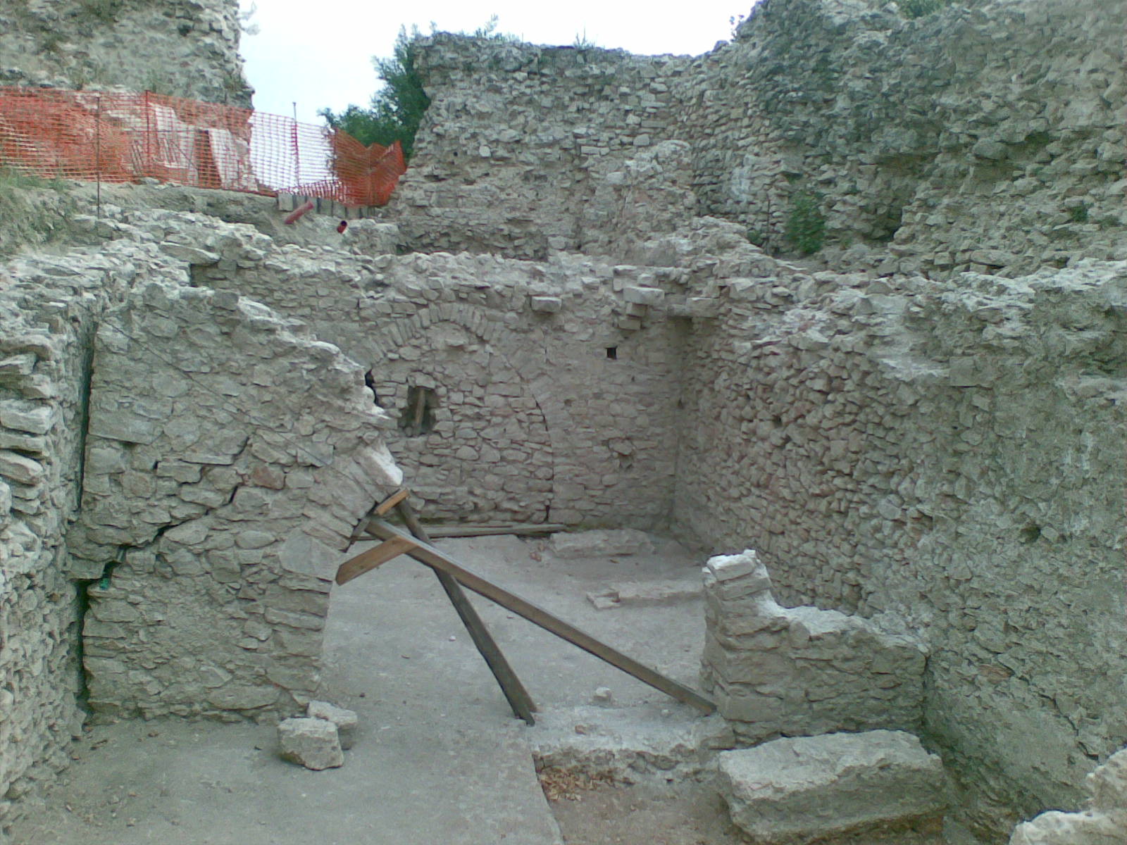 Castelo de Nusco  - Nusco | Secret World Trip Planner